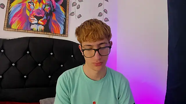 Erick Taylor3 online show from November 18, 6:22 pm