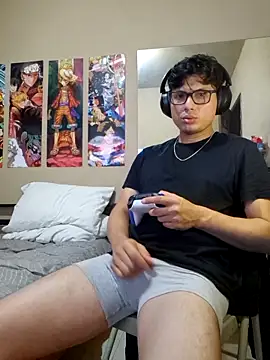 Ais B10 online show from October 28, 5:43 am