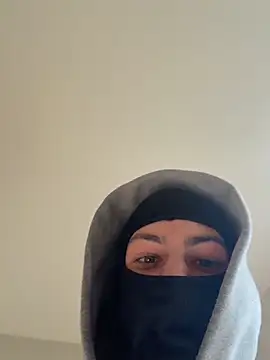 slimshadypt2 online show from May 4, 3:36 pm