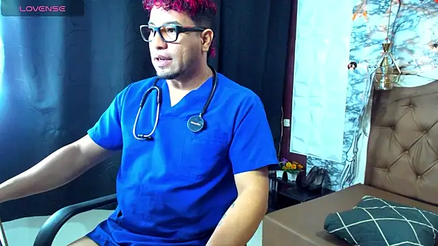 Steven Thosom online show from October 27, 11:40 pm