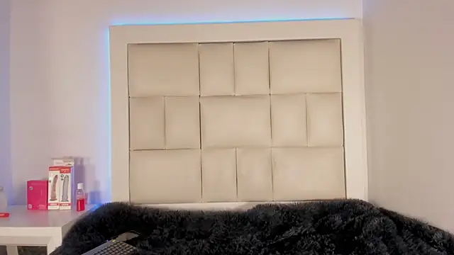 Genesis ask online show from December 15, 11:24 pm