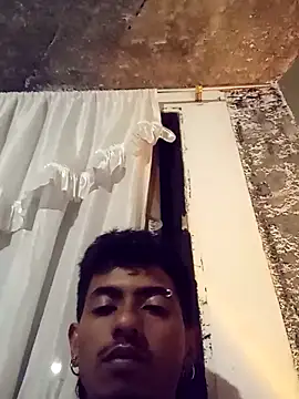 SkinniYamo online show from March 16, 5:14 am