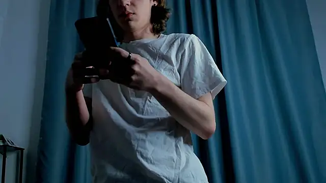 AvenGlow online show from February 16, 5:16 am