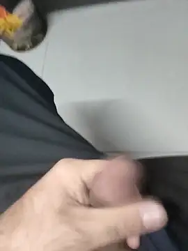 centro6891 online show from December 3, 3:29 pm