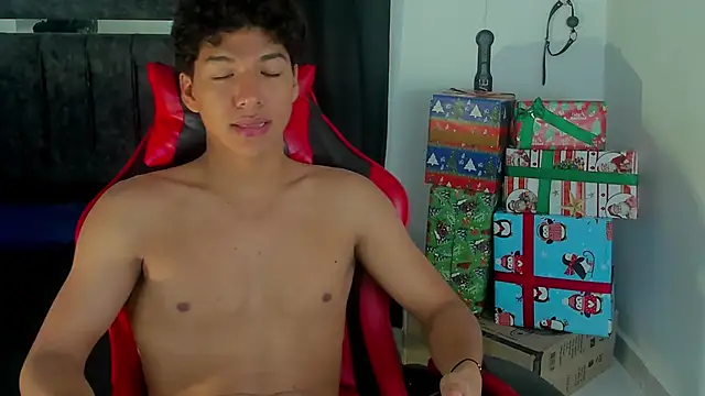 Maximiliano Khalil online show from December 20, 7:43 pm