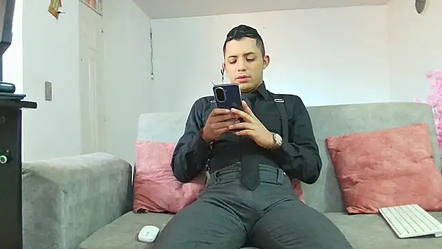 Mike Fetiche online show from February 5, 12:56 pm