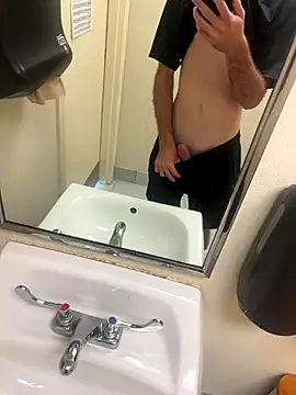 mattcumsquik online show from October 30, 5:36 pm