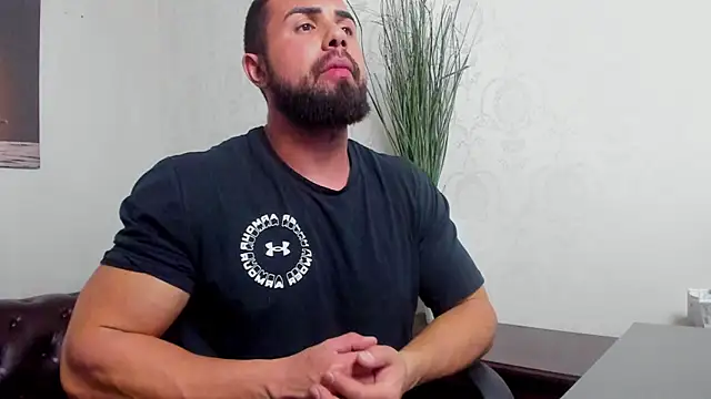 HayesWood online show from November 22, 6:35 am