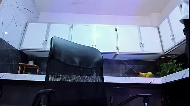 kane del toro online show from December 14, 1:23 am