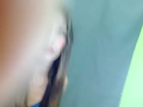 kittyhugecock online show from February 4, 10:43 am