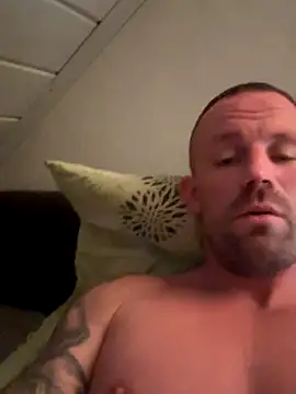 superbertok online show from November 6, 9:51 pm