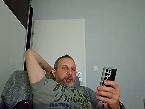 ghost430000 online show from November 29, 7:16 pm