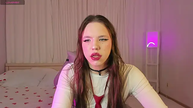 MadisonMongomeri online show from November 24, 3:18 am