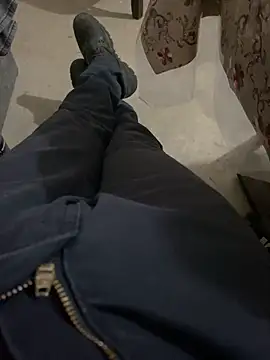 chris0318  online show from November 1, 2:32 pm