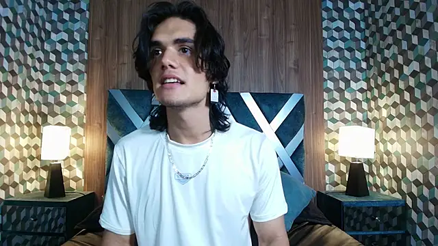 James Morrisonm online show from December 20, 8:27 pm