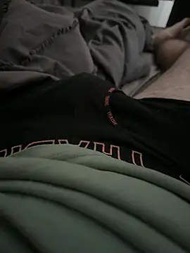 adamblunt59 online show from April 3, 10:50 pm