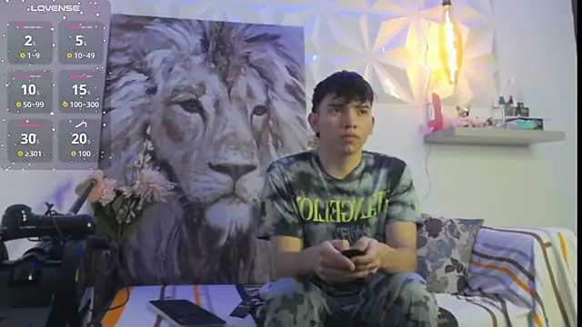 Oliver paris online show from November 5, 8:44 pm