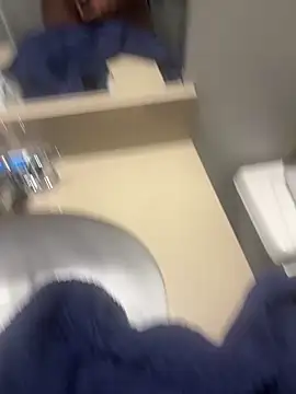 Smoove33 online show from November 18, 5:11 am