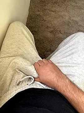 MorenoVelvet online show from December 18, 11:39 am