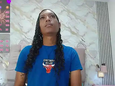 MiaCoock online show from January 9, 2:44 pm