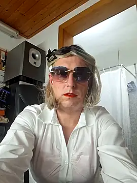 AgnesCross39 online show from March 7, 8:06 pm