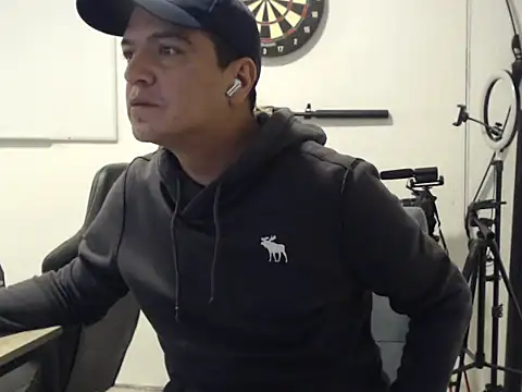 yayo 33 online show from November 8, 2:15 am