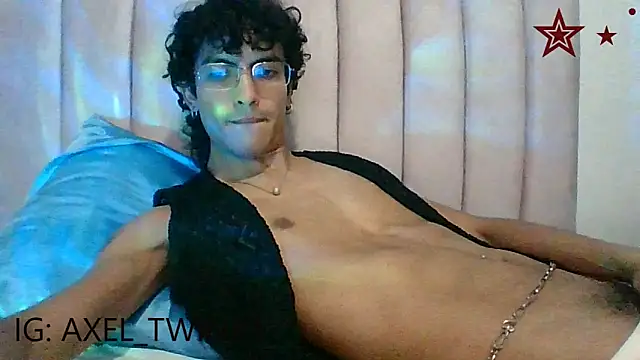 axel love13 online show from January 18, 1:18 am