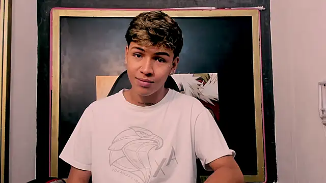 Timmy Kiing  online show from January 15, 9:17 pm