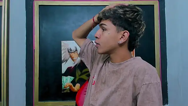 Timmy Kiing  online show from January 14, 9:07 pm