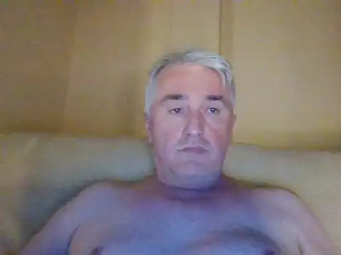 Cumlover5534 online show from April 11, 4:43 pm