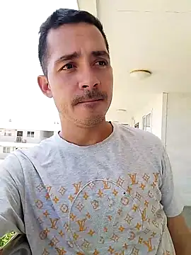 Damian-liam online show from November 11, 4:56 pm