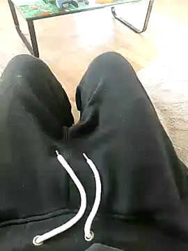 Nousdeux21 online show from December 16, 10:55 am