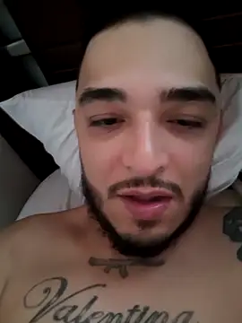 mohamedkarimm online show from November 20, 1:54 pm