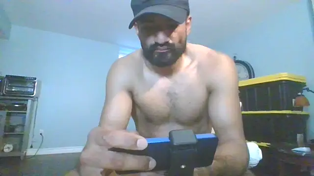 piggylatino online show from May 28, 6:39 pm