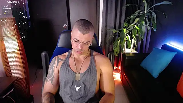 Zed ferrer online show from January 18, 11:01 am