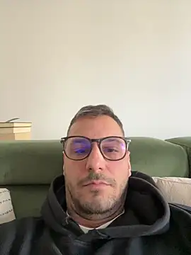 brrratan online show from December 3, 9:37 am