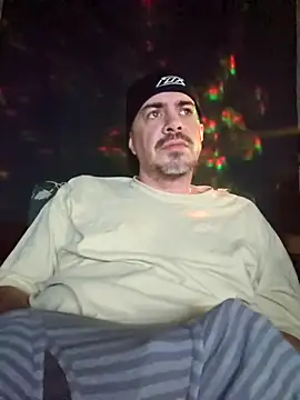 wilburydeznutz online show from December 3, 5:24 am