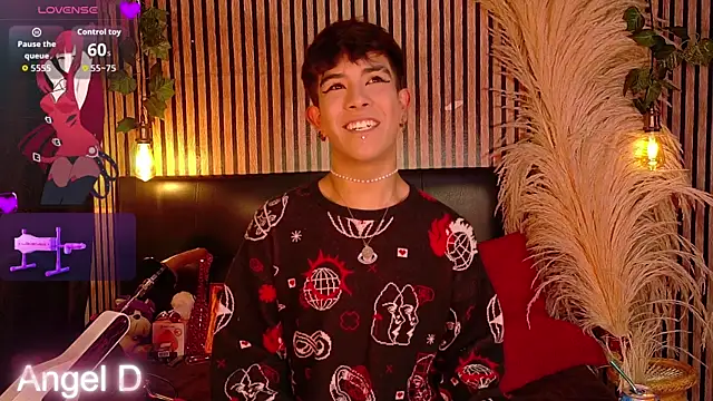 Angeldust19 online show from March 31, 3:08 am