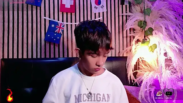 Angeldust19 online show from July 12, 3:30 am