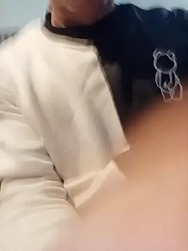 platone09 online show from November 24, 8:54 pm