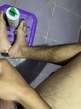 yassssst online show from January 18, 1:24 pm