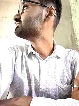 smartboy9smit online show from December 15, 8:22 am