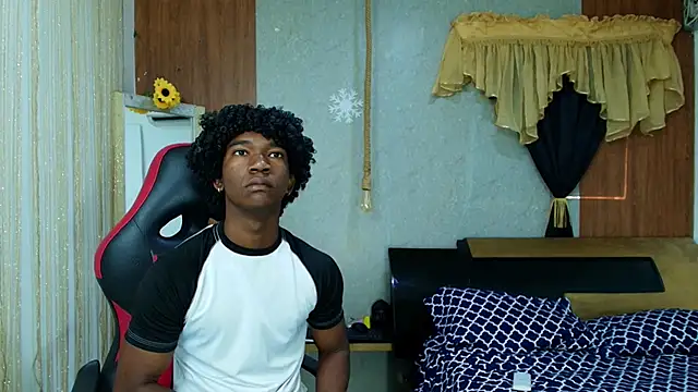 negga cum online show from March 1, 1:33 pm