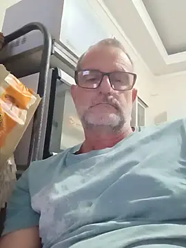 nard53 online show from June 2, 8:59 am