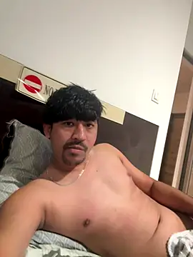 Jhonneeey online show from November 18, 3:05 pm