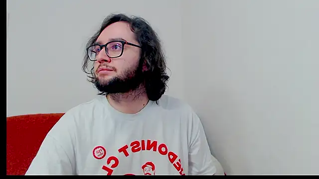 eren jaeger2000 online show from March 20, 3:43 am