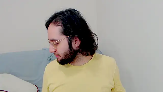 eren jaeger2000 online show from January 13, 2:27 am