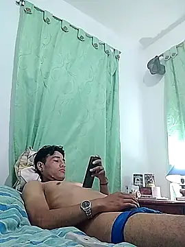 noah77  online show from February 15, 1:34 am