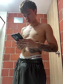 Handsome boys69 online show from March 17, 12:58 am