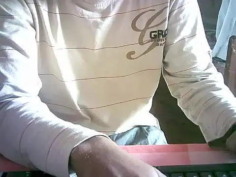 handsome12345  online show from January 19, 4:26 am